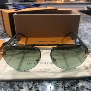 Authentic Louis Vuitton Clockwise Canvas Shades